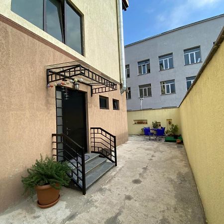 Lovely And Cozy Apartment! Koetaisi Buitenkant foto