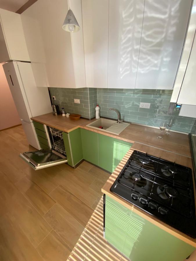 Lovely And Cozy Apartment! Koetaisi Buitenkant foto