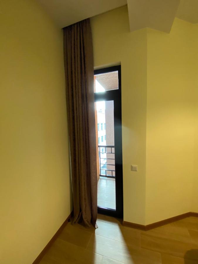 Lovely And Cozy Apartment! Koetaisi Buitenkant foto