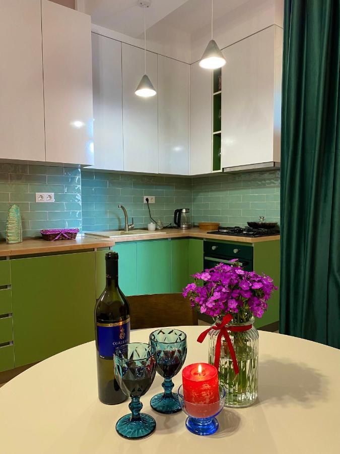 Lovely And Cozy Apartment! Koetaisi Buitenkant foto
